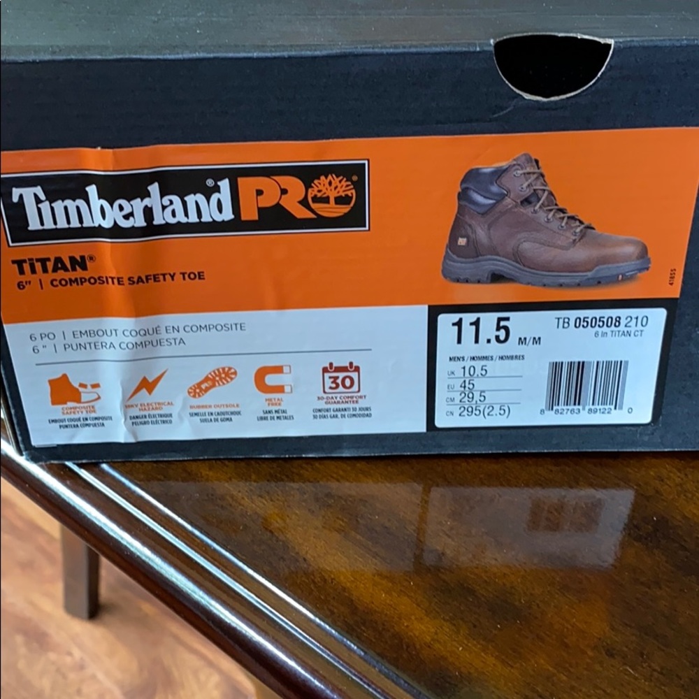 Boots - Picture 4 of 4